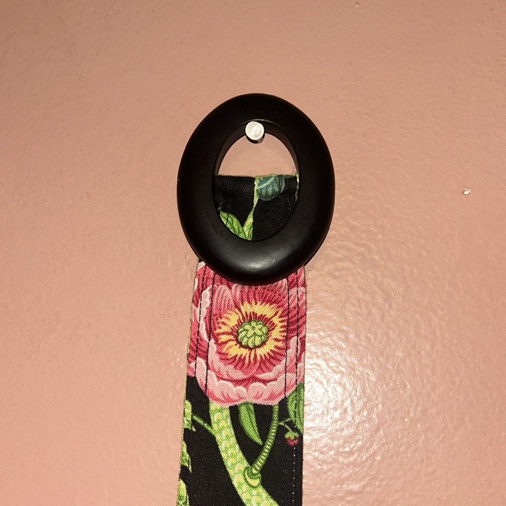 VERA BRADLEY REVERSIBLE BELT - Picture 5 of 8